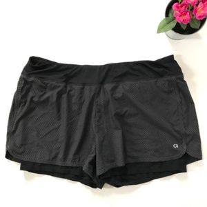 RUNNING SHORTS NWT